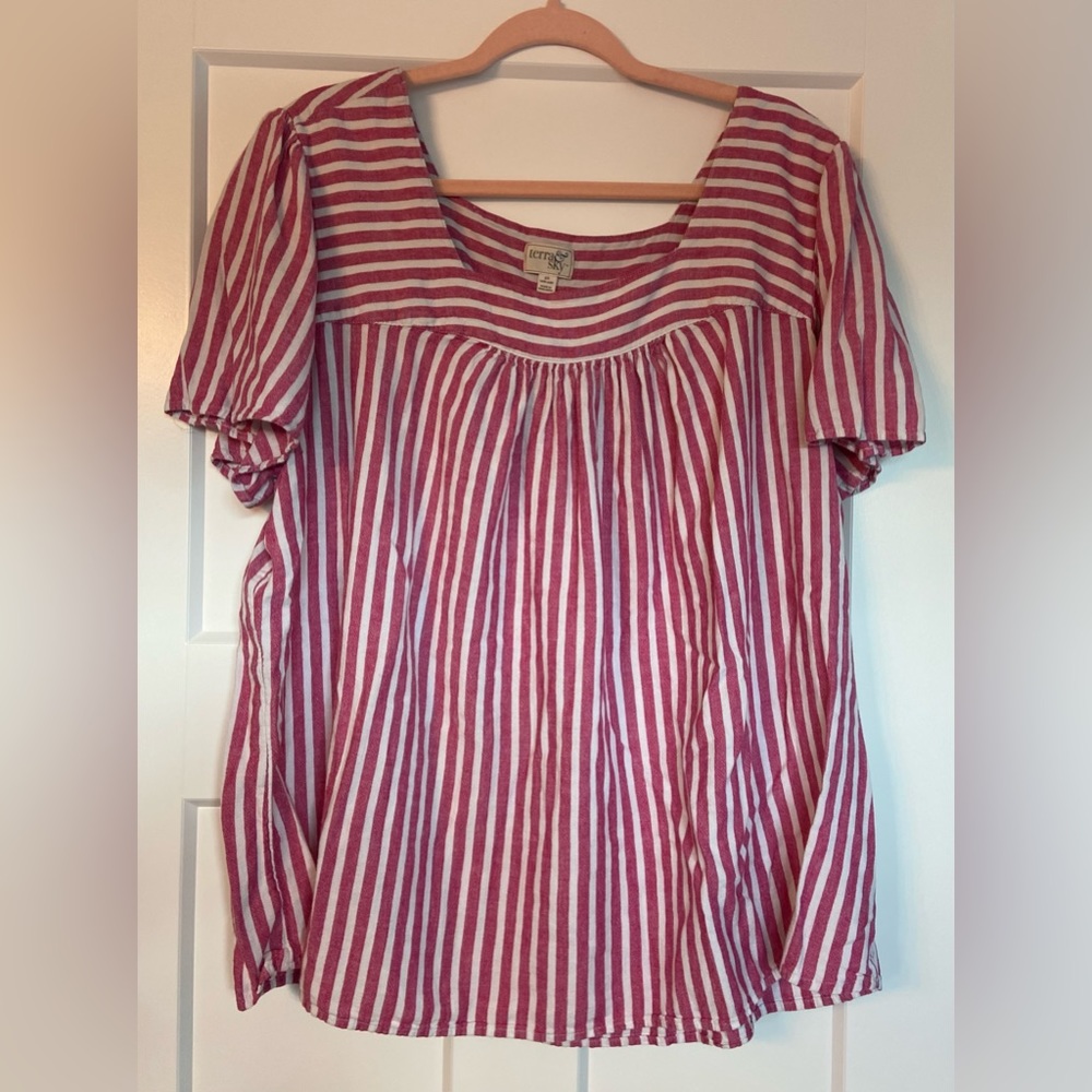 👚🛍️SALE👚🛍️Terra & Sky Short Sleeve Shirt